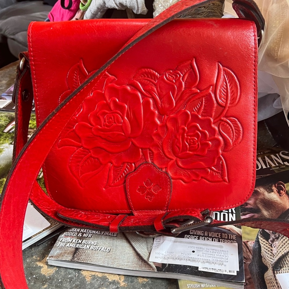 Super cute red crossbody